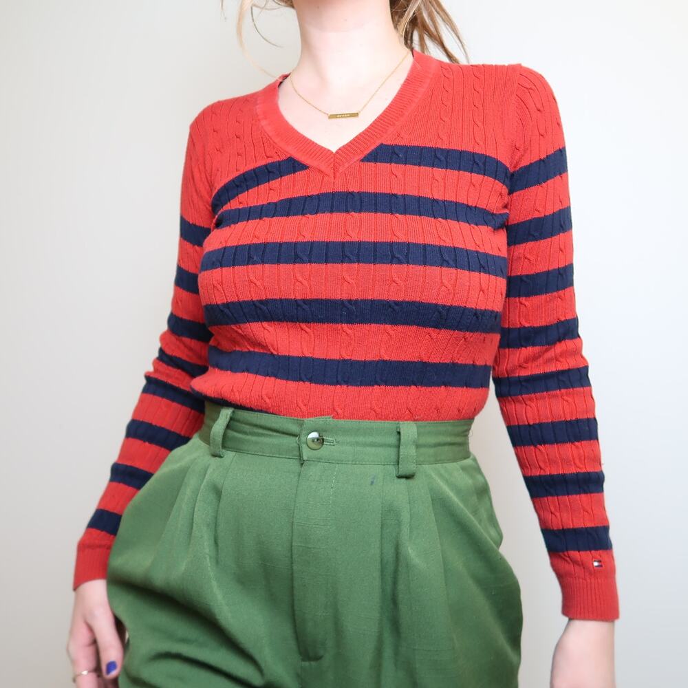Vintage Y2K Tommy Hilfiger red and navy blue striped v-neck fitted sweater M